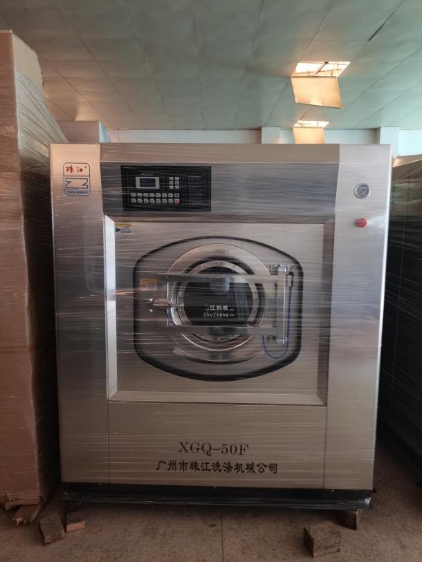 珠江洗滌設(shè)備：醫(yī)療行業(yè)的理想選擇——廣州小型工業(yè)用洗衣機(jī)生產(chǎn)商案例分析